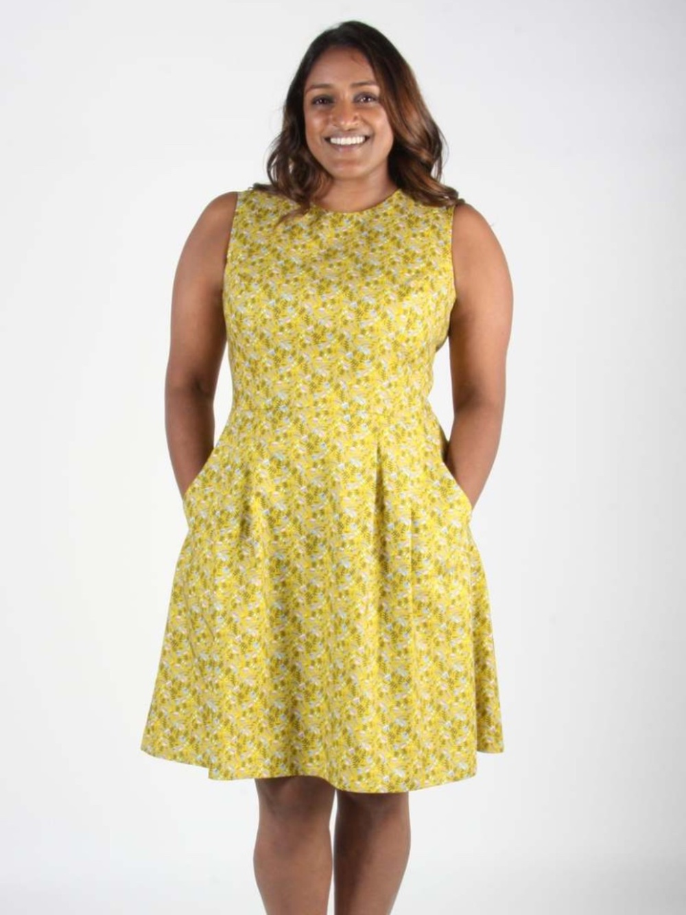 Birds of North America Peafowl Dress - Size 14 - Chicory Gold / Yellow colour